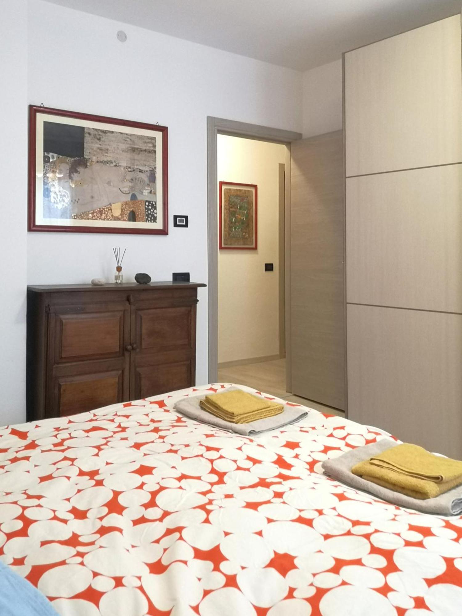 미라노 Casa Venezia E Riviera 아파트 외부 사진